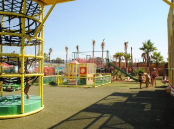 Oasis Village - Play City