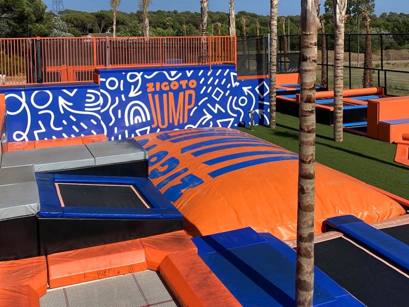 Oasis Village - Zigoto Trampoline